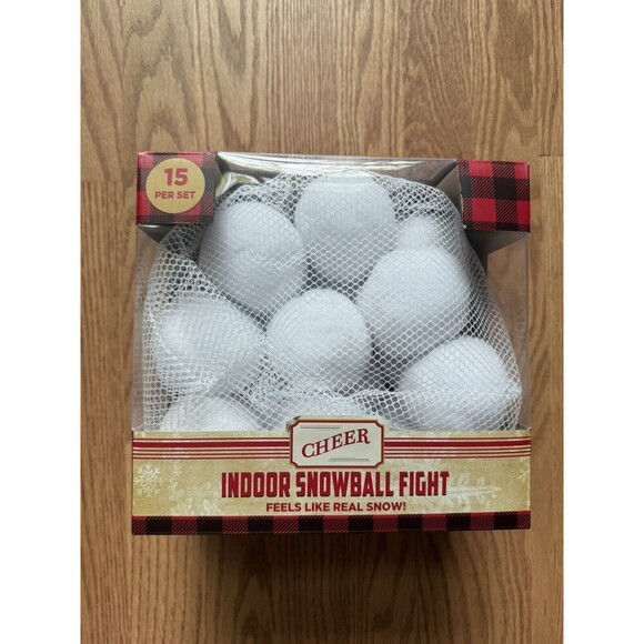Cheer Snowball Fight, 15 Snowballs With Mesh Bag, Soft For‎ Indoor Play - Picture 1 of 4